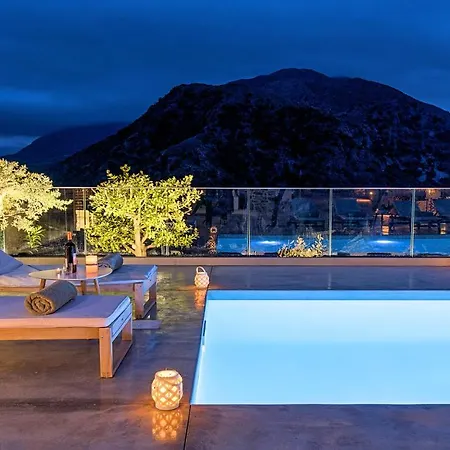 Barozziana Private Heated Pool & Jacuzzi Rethymno (Crete)