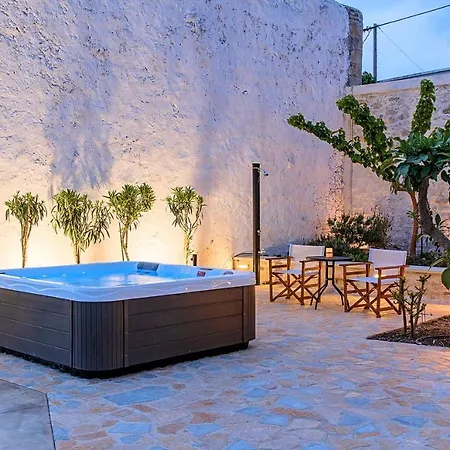 Villa Barozziana Private Heated Pool & Jacuzzi Rethymno (Crete)