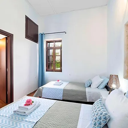 Barozziana Private Heated Pool & Jacuzzi Villa