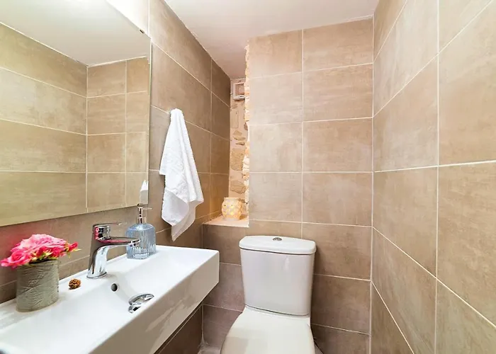 Barozziana Private Heated Pool & Jacuzzi Retimno