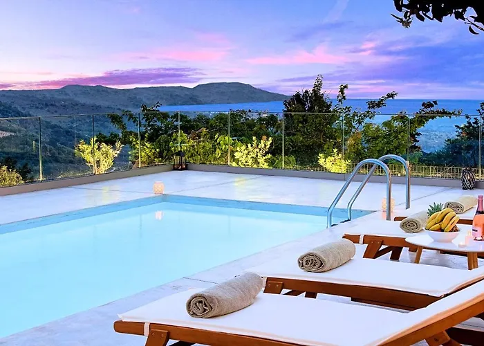 Barozziana Private Heated Pool & Jacuzzi Βίλα